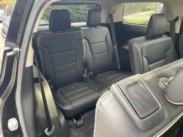 Used 2019 GMC Acadia Denali w/ Technology Package AWD/4WD image 16