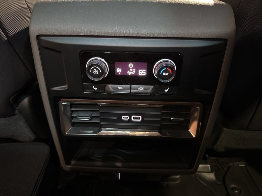 New 2025 GMC Hummer EV 2X AWD/4WD image 34