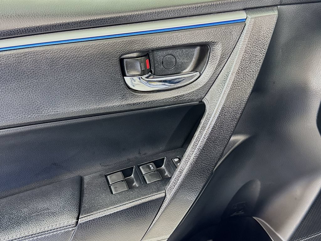 Used 2016 Toyota Corolla S FWD image 14