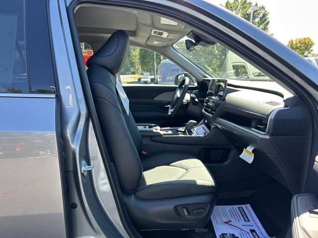 New 2026 Toyota Grand Highlander Platinum image 20