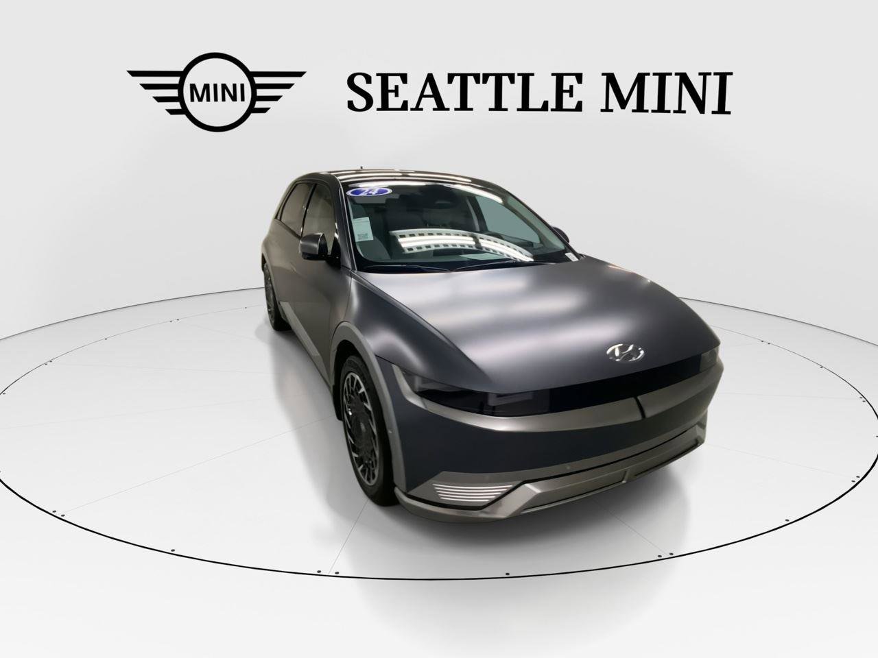 Used 2024 Hyundai Ioniq 5 Limited image 3