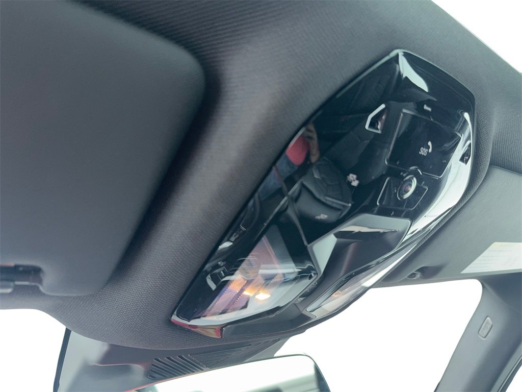 Used 2024 BMW i5 eDrive40i image 37