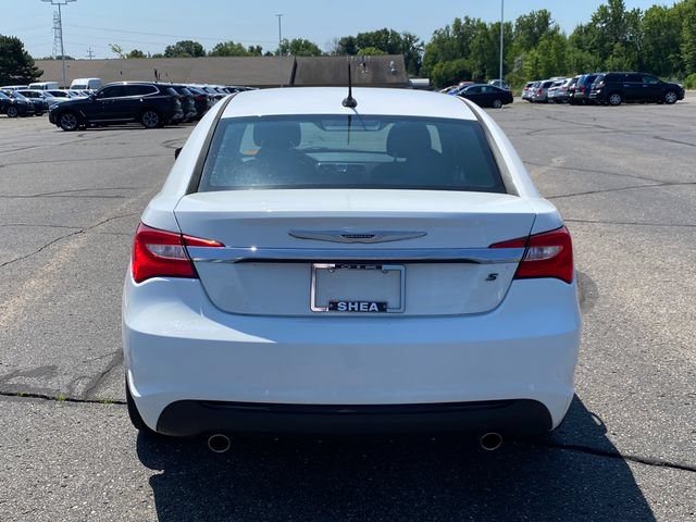 Used 2014 Chrysler 200 Touring w/ 200 S Group FWD image 12