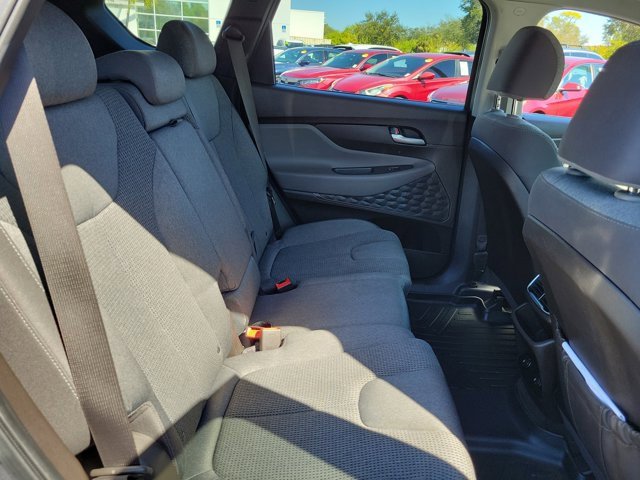 Used 2019 Hyundai Santa Fe SE image 10