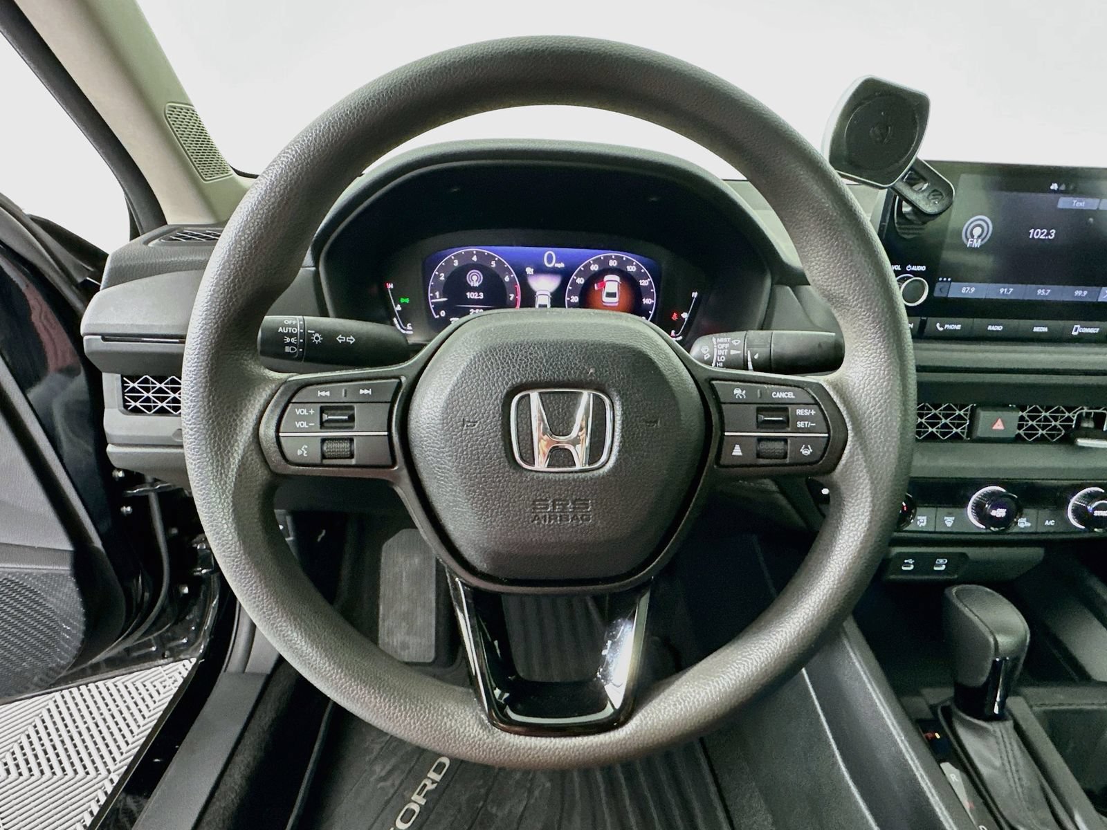 Used 2023 Honda Accord EX image 10