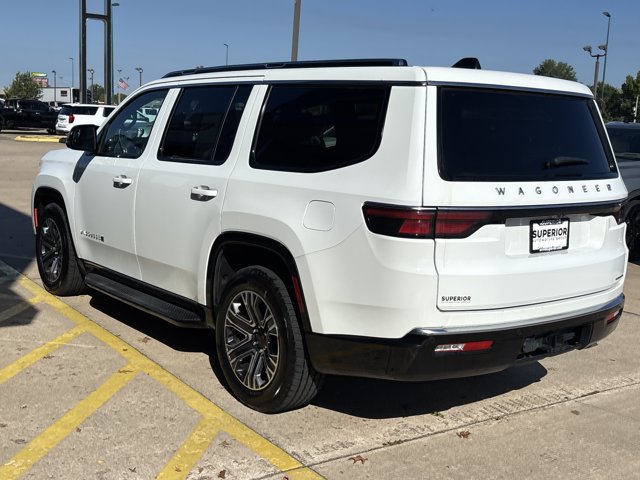 Used 2024 Jeep Wagoneer Series II w/ Flexible Seating Group AWD/4WD image 8