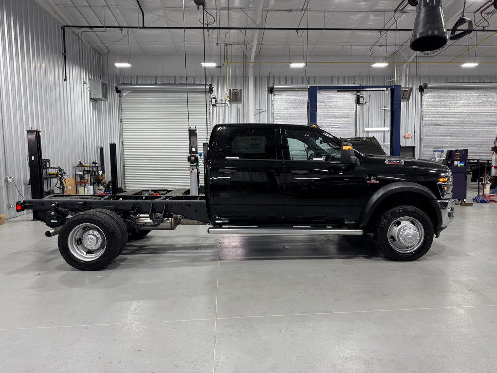 New 2025 RAM 4500 Tradesman image 9