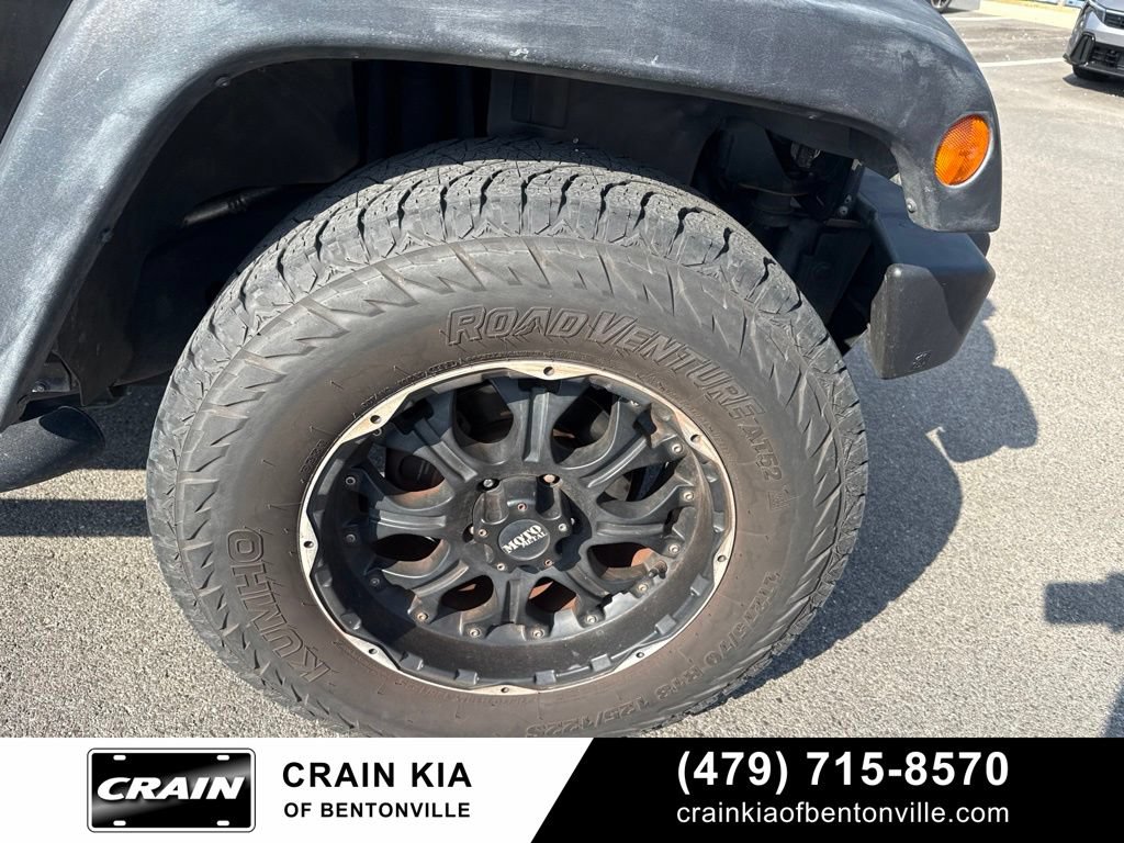 Used 2012 Jeep Wrangler Sport AWD/4WD image 9