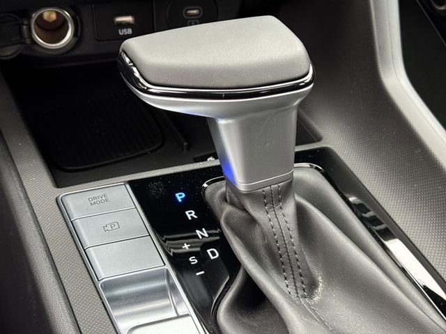 New 2026 Hyundai Elantra Limited image 26