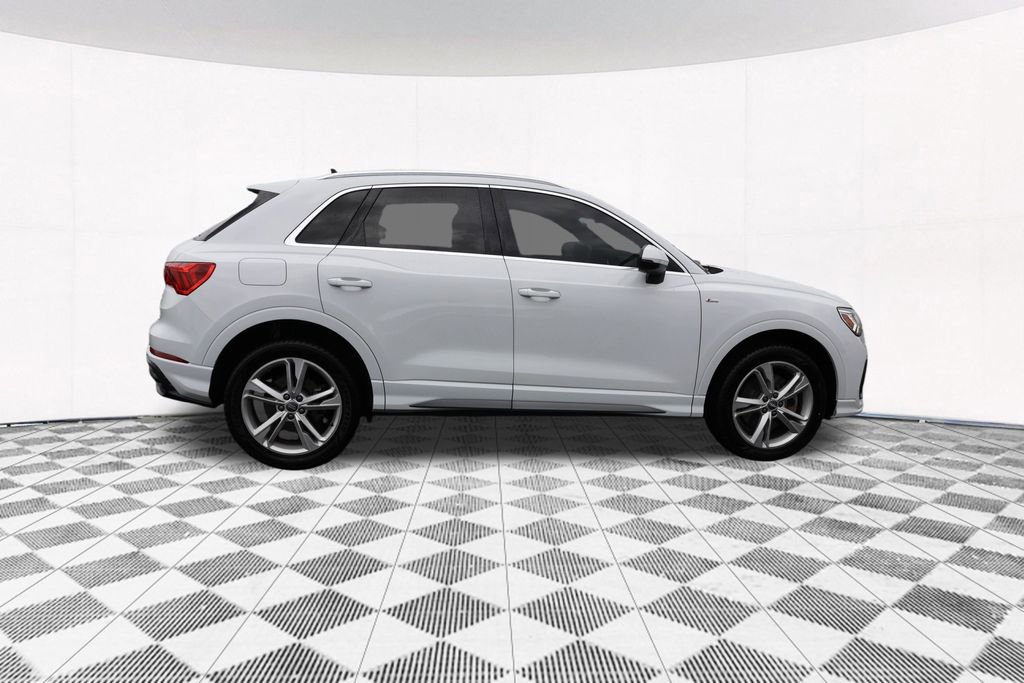 Used 2020 Audi Q3 2.0T Premium Plus AWD/4WD image 10