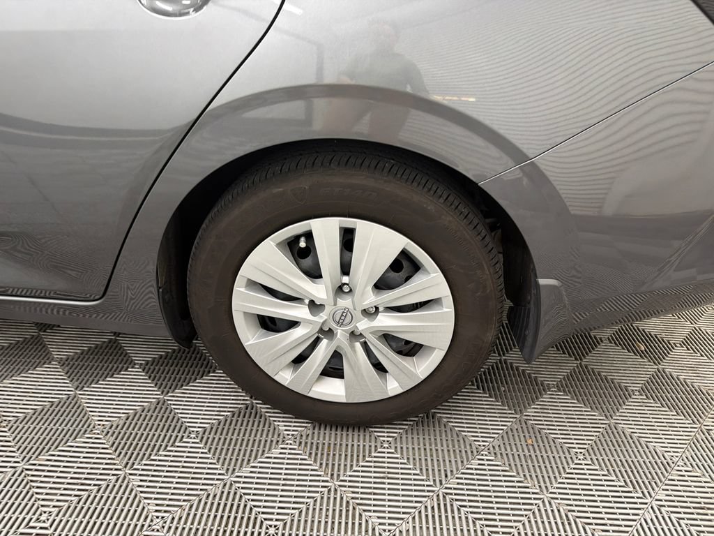 Used 2025 Nissan Sentra S FWD image 18