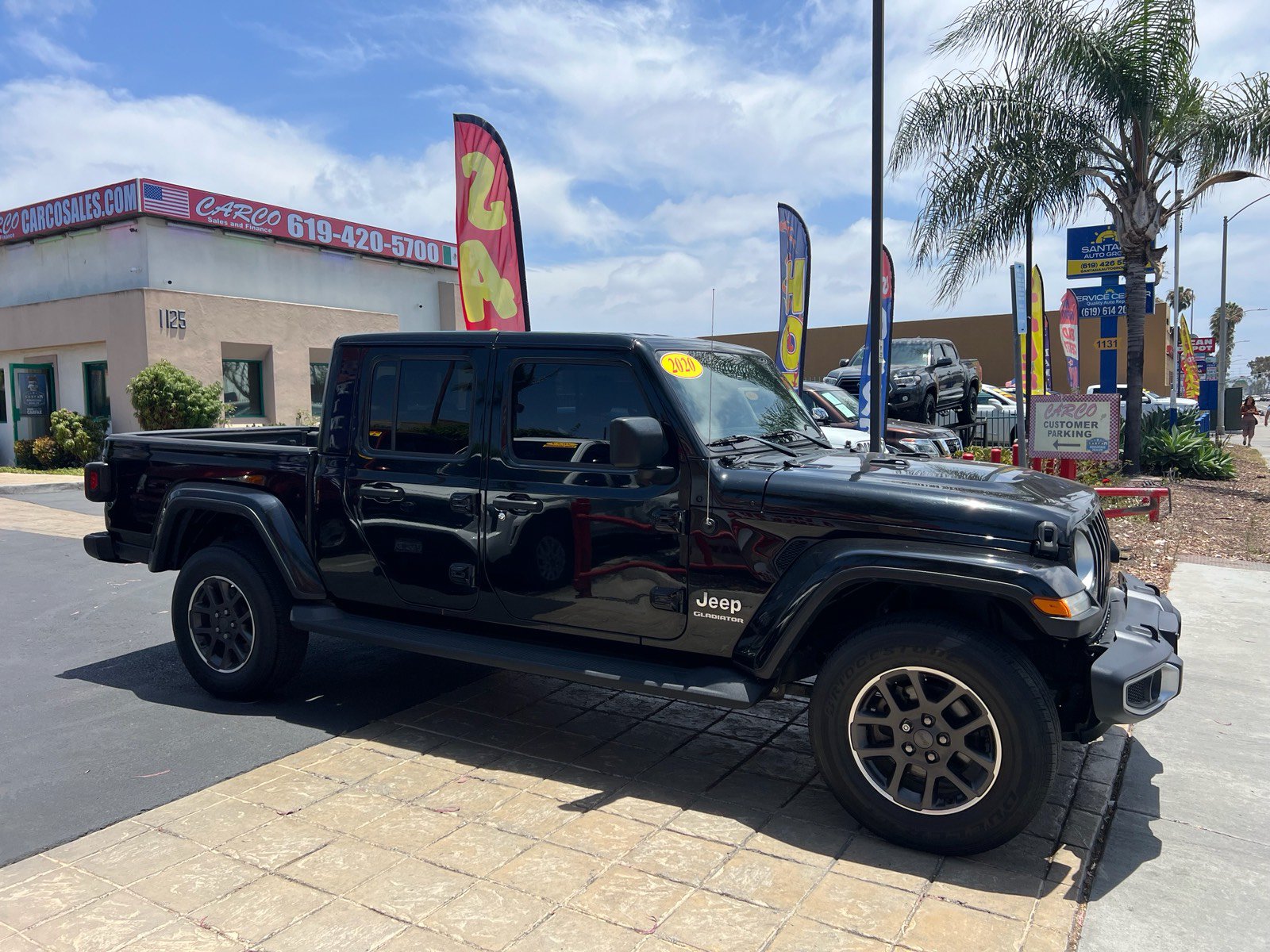 Used 2020 Jeep Gladiator Overland AWD/4WD image 12