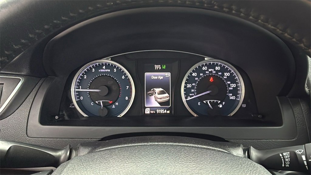 Used 2017 Toyota Camry XLE image 21