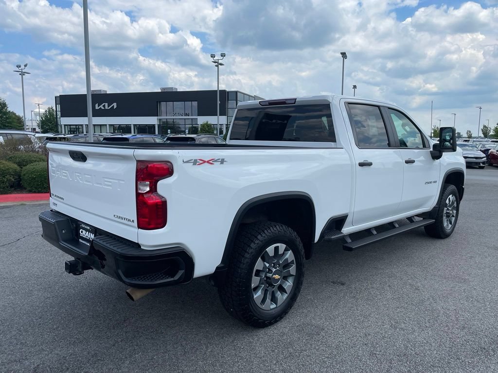 Used 2023 Chevrolet Silverado 2500 Custom w/ Custom Value Package AWD/4WD image 8