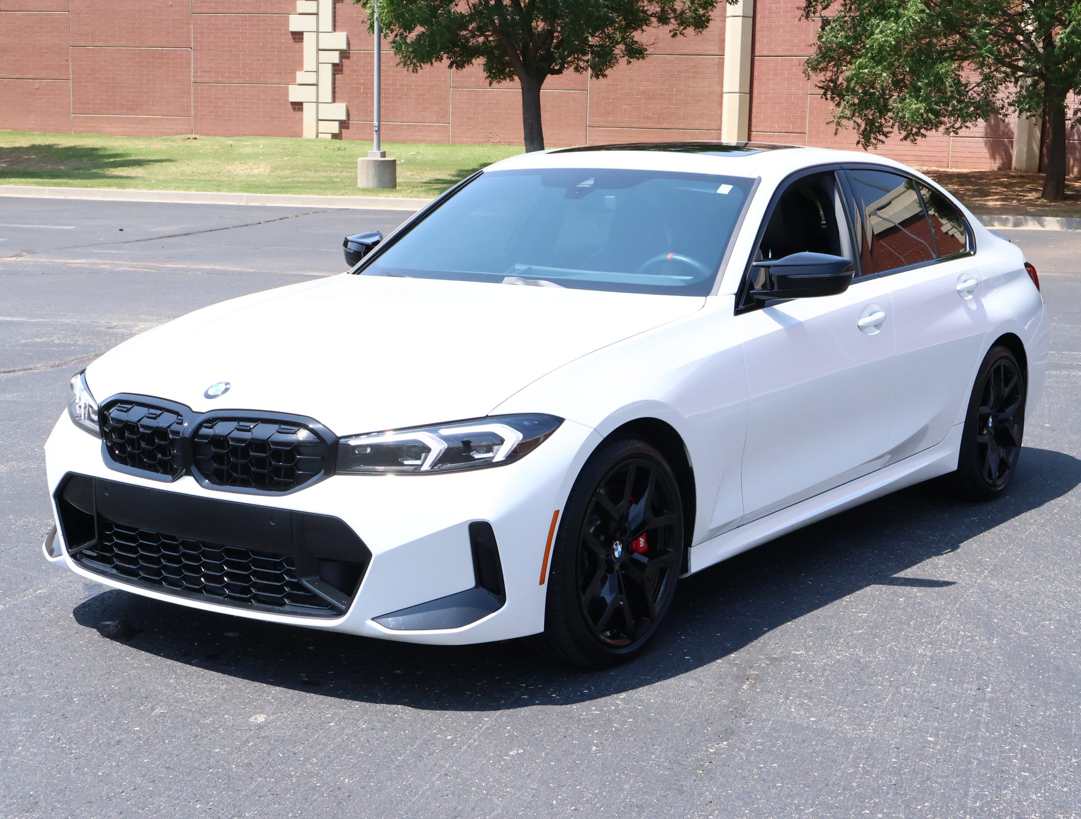 Used 2025 BMW M340i xDrive w/ Shadowloine Package AWD/4WD image 32