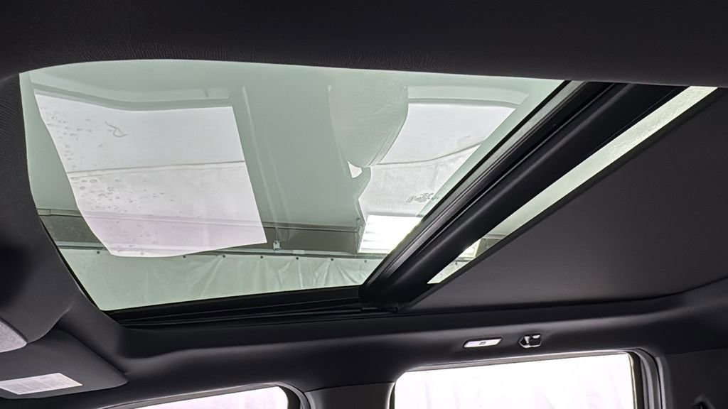 Used 2022 Ford F150 Lariat image 37