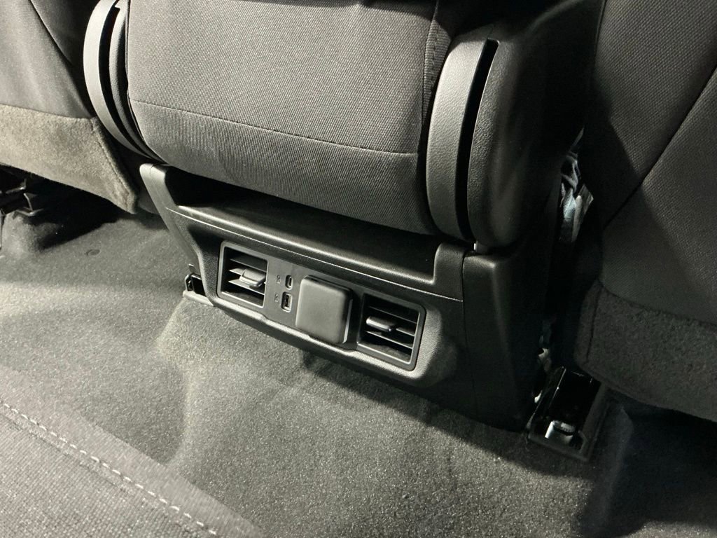 Used 2026 GMC Sierra 1500 SLE w/ Preferred Package RWD image 15