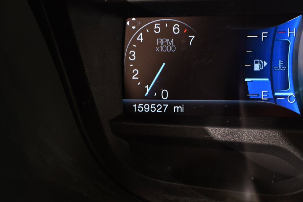 Used 2014 Ford Explorer XLT w/ Equipment Group 202A image 28