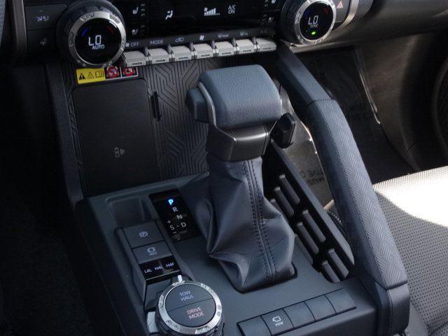 New 2026 Toyota 4Runner Limited AWD/4WD image 24