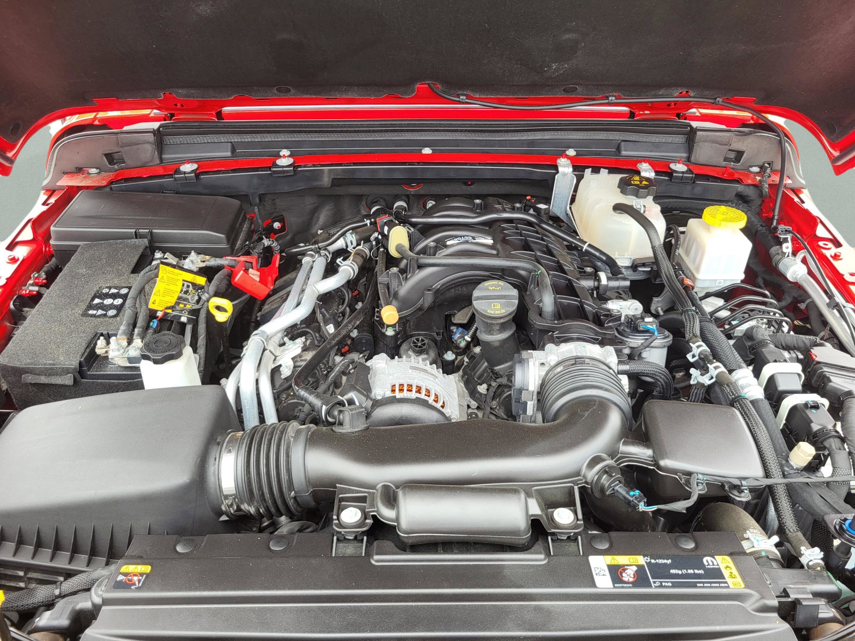 Used 2023 Jeep Gladiator Sport image 33