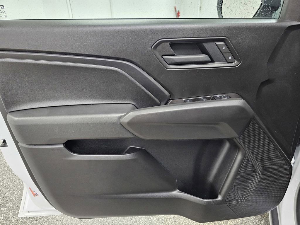Used 2025 Chevrolet Colorado W/T w/ WT Custom Package RWD image 15