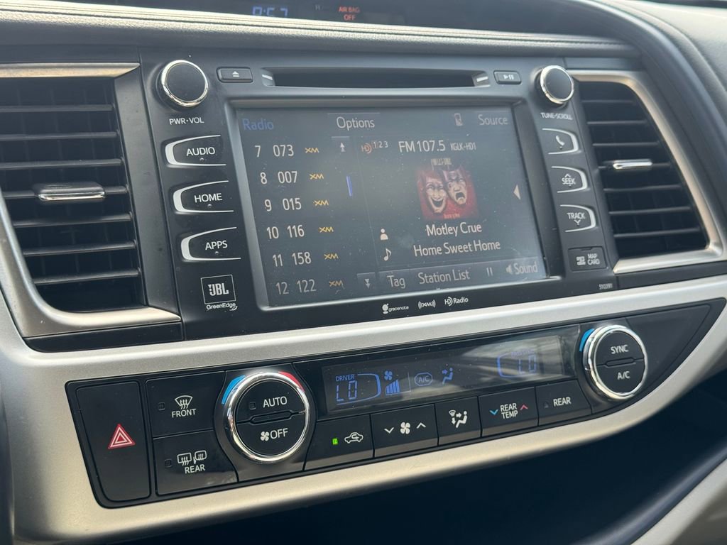 Used 2019 Toyota Highlander Limited Platinum image 26