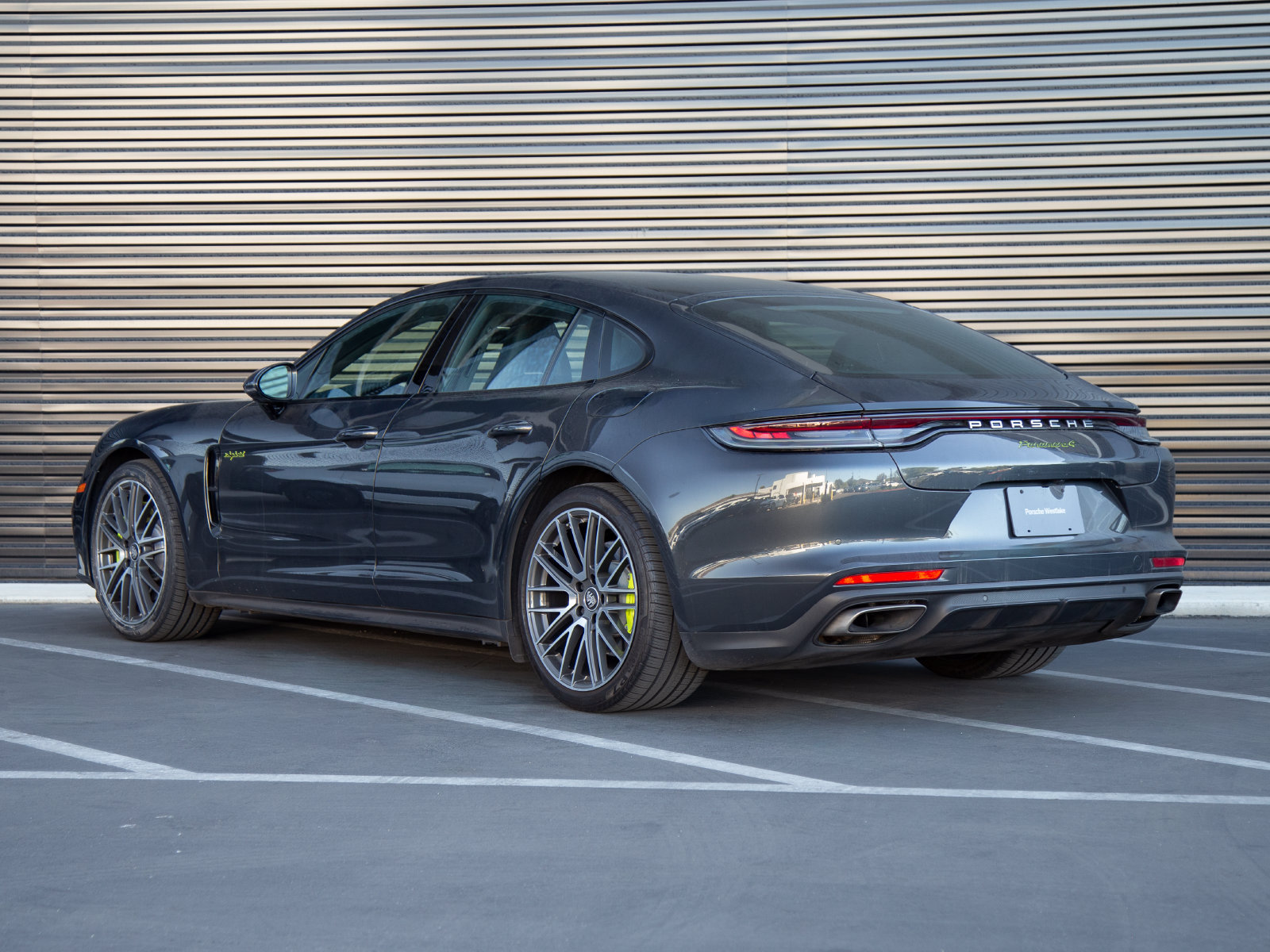 Certified 2023 Porsche Panamera 4 AWD/4WD image 3