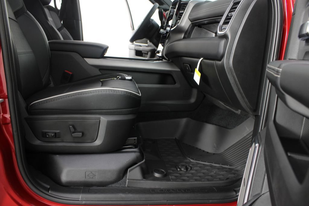 New 2027 RAM 2500 Laramie w/ Sport Appearance Package AWD/4WD image 23