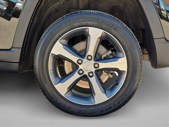Used 2023 Jeep Grand Cherokee 4WD 4xe image 25