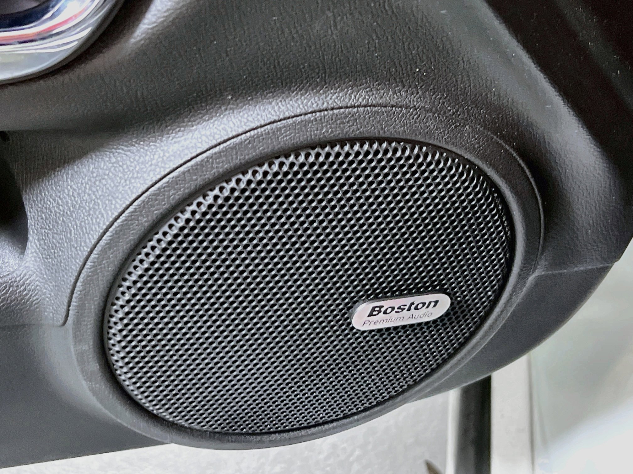 Used 2013 Chevrolet Camaro SS w/ RS Package RWD image 19