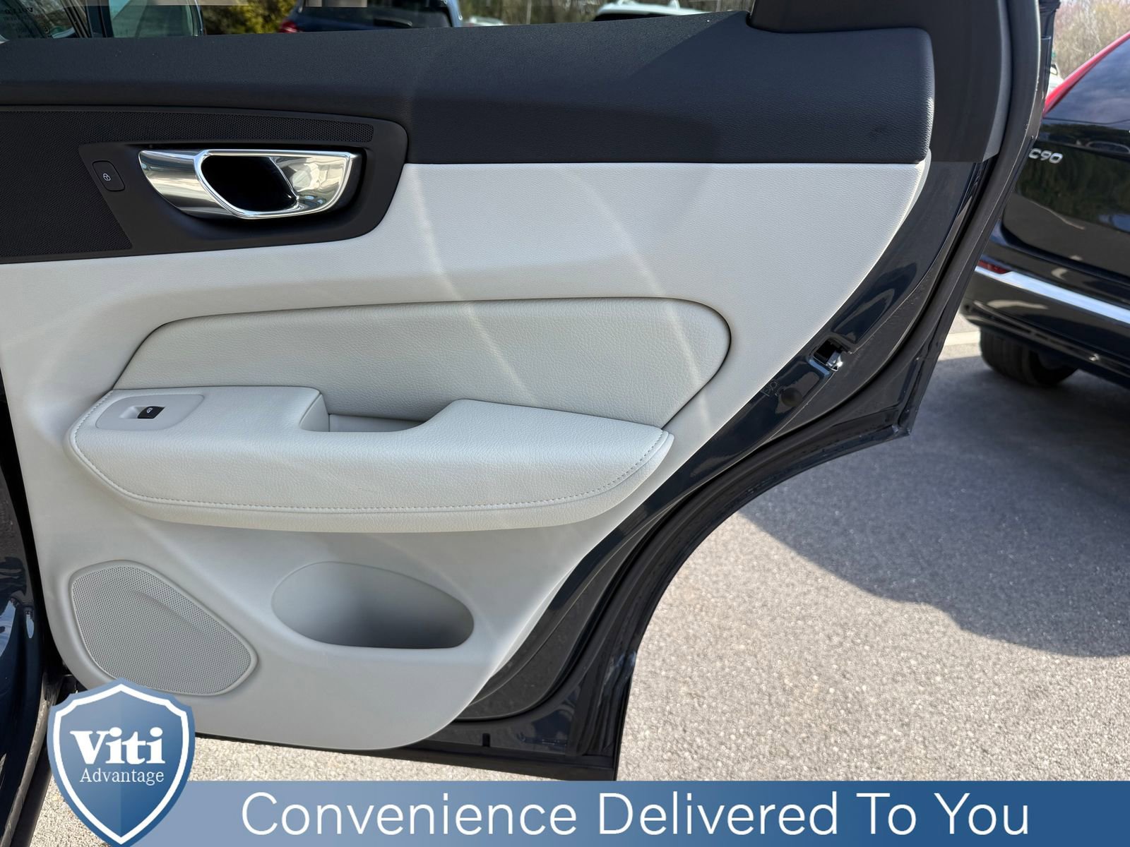 Used 2020 Volvo XC60 T5 Inscription AWD/4WD image 26
