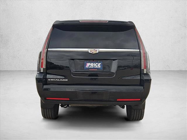 Used 2016 Cadillac Escalade ESV Luxury AWD/4WD image 7