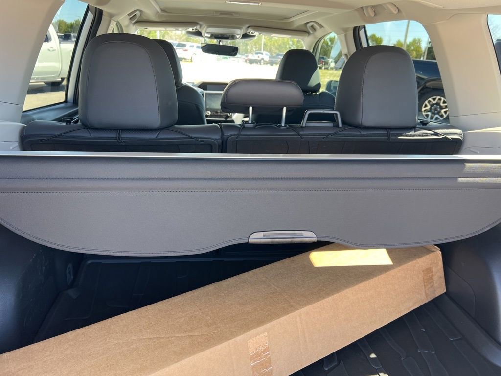 Used 2024 Subaru Forester Limited image 32
