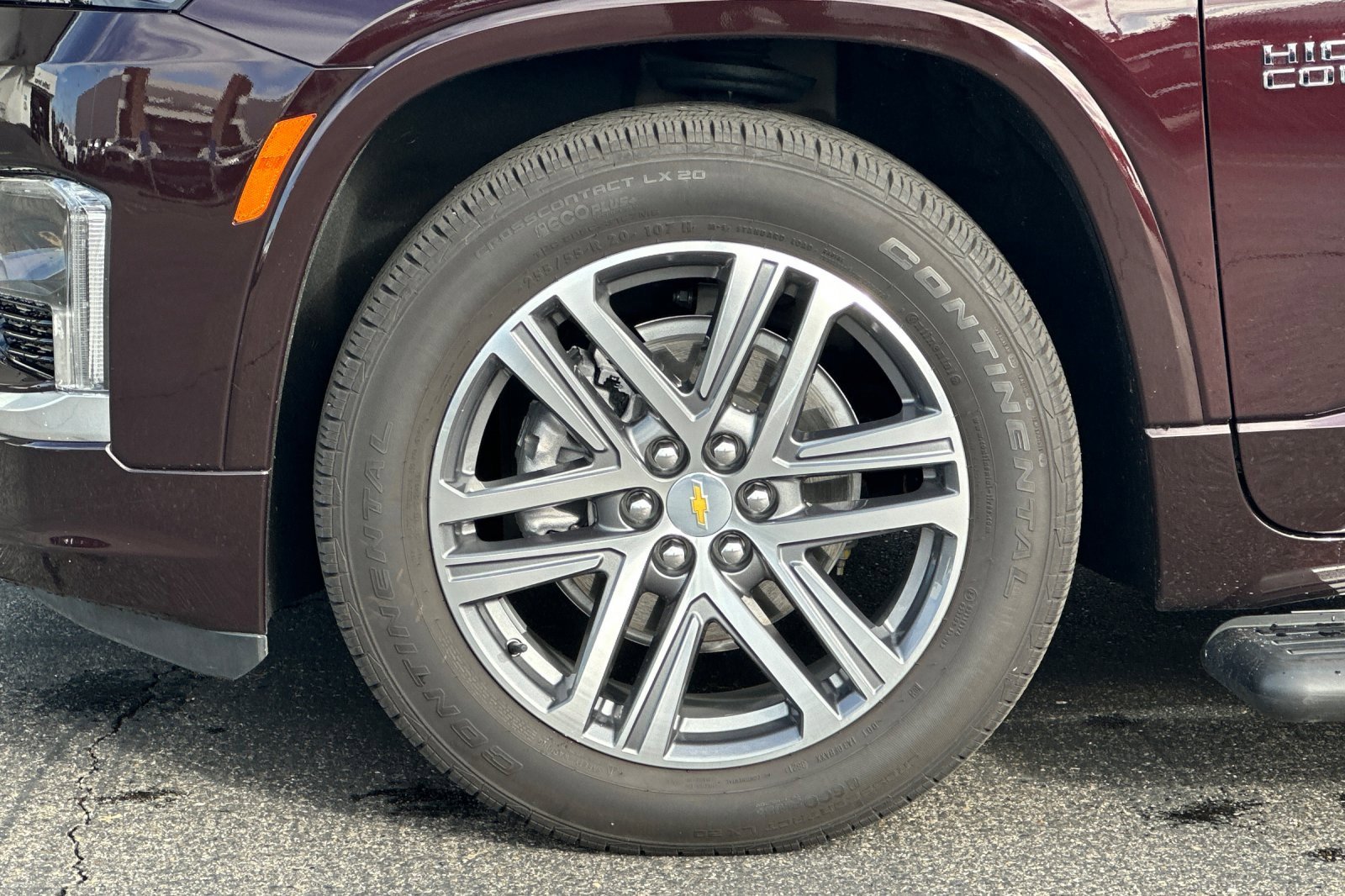 Used 2022 Chevrolet Traverse High Country w/ LPO, Floor Liner Package image 38