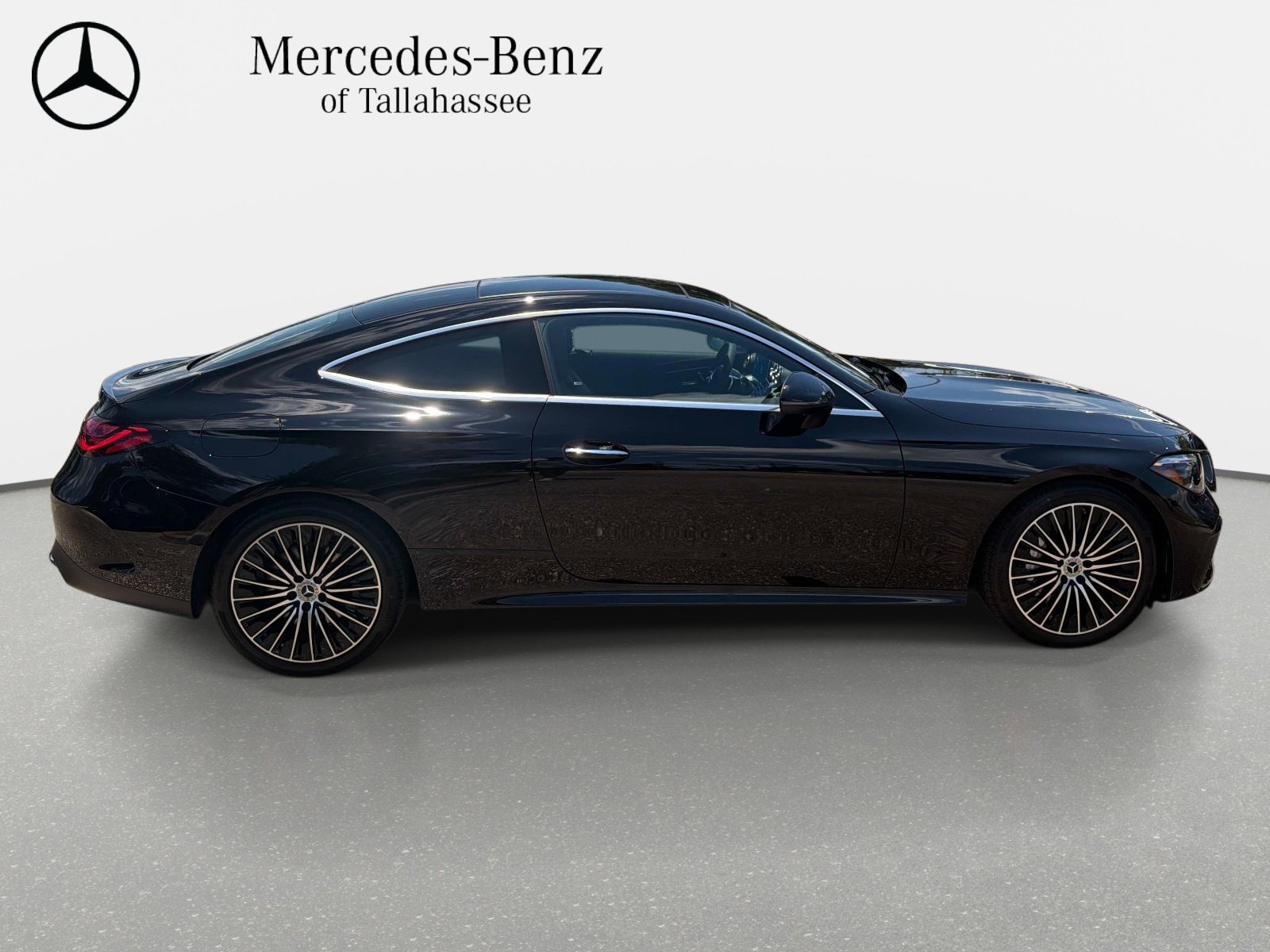 New 2026 Mercedes-Benz CLE 450 4MATIC Coupe image 4