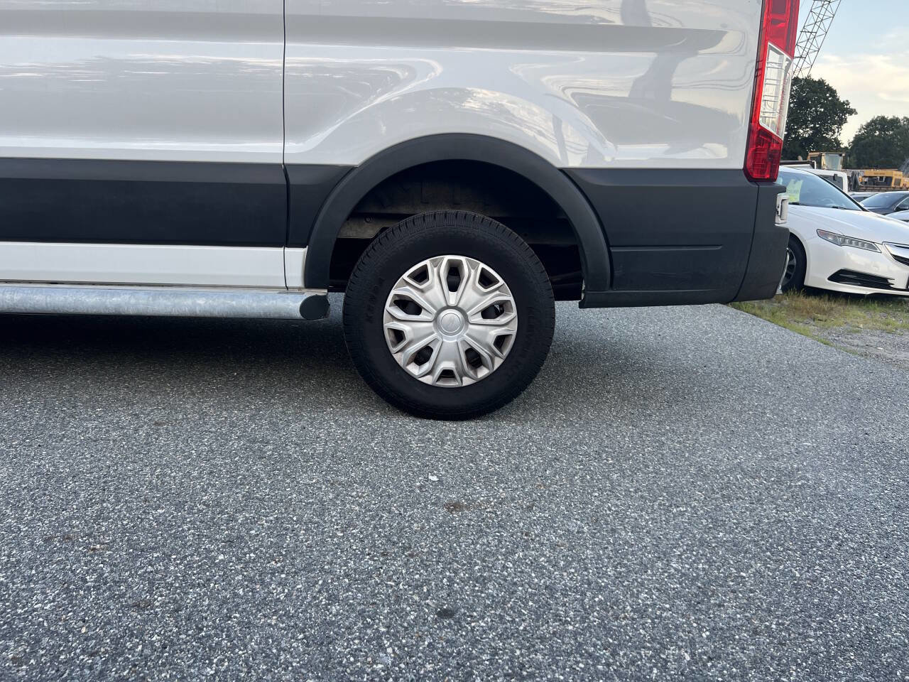 Used 2023 Ford Transit 250 Low Roof w/ Exterior Upgrade Package image 27