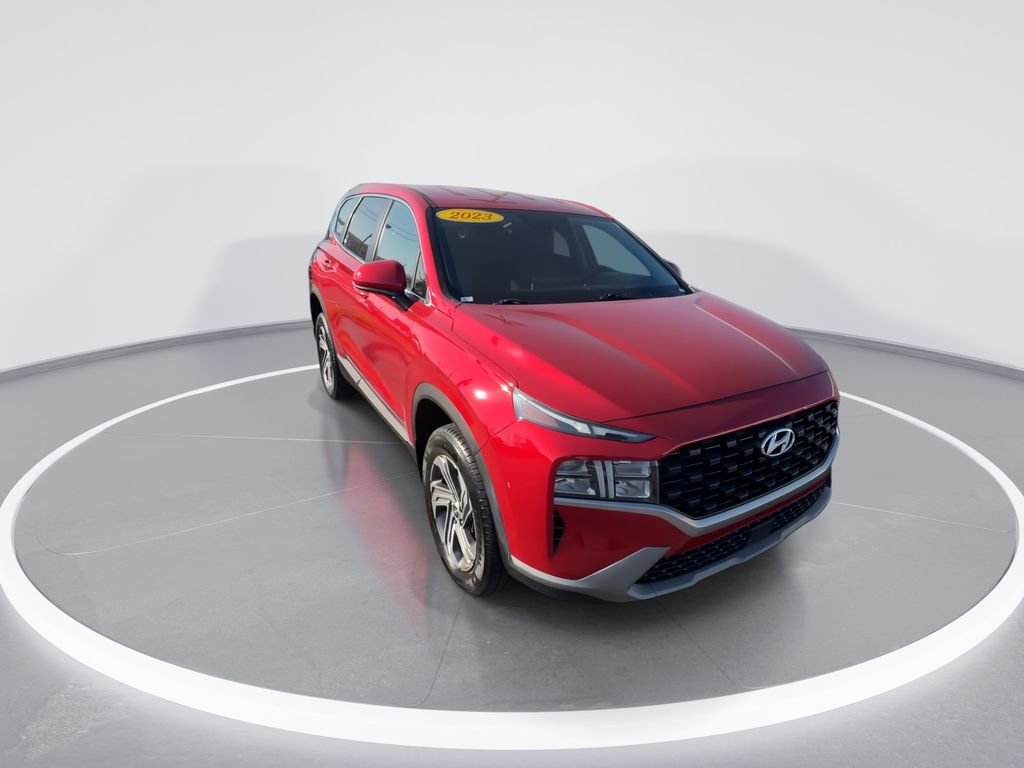 Used 2023 Hyundai Santa Fe SE AWD/4WD image 2