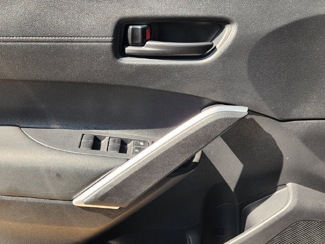 Used 2024 Toyota Corolla Cross AWD Hybrid image 17