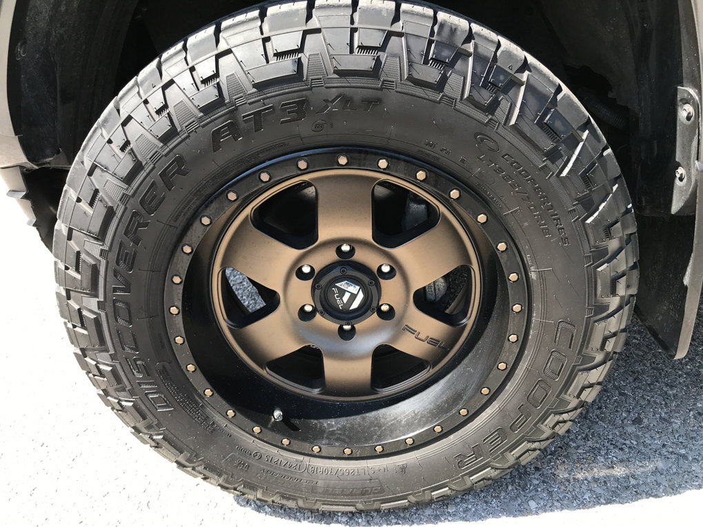 Used 2019 Toyota Tacoma TRD Sport AWD/4WD image 10