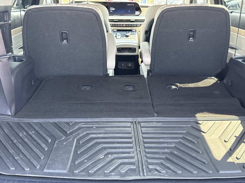 Used 2024 Hyundai Palisade Limited image 12