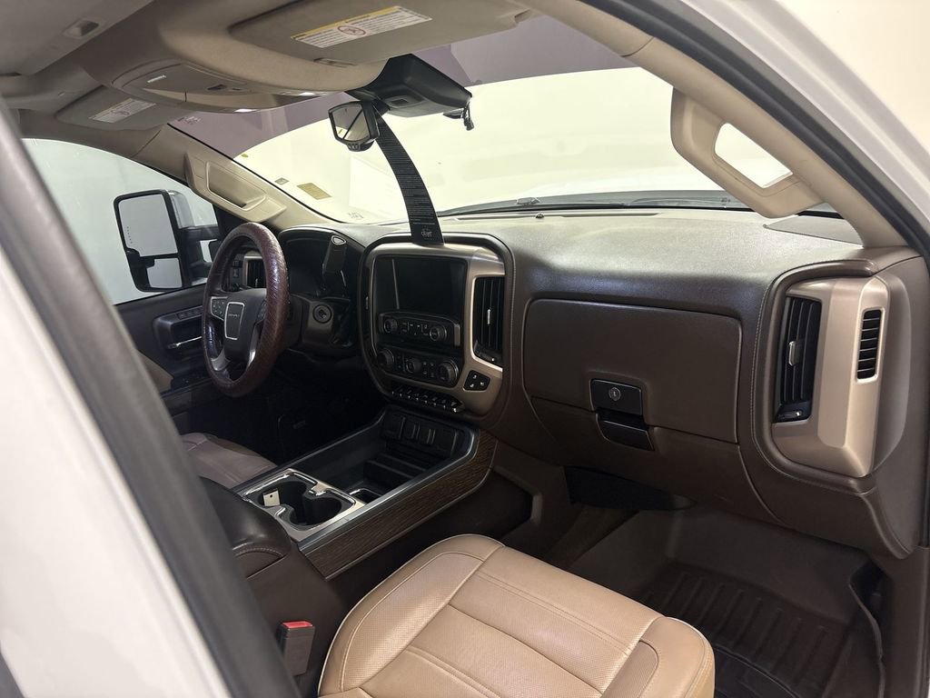 Used 2018 GMC Sierra 2500 Denali w/ Duramax Plus Package image 30