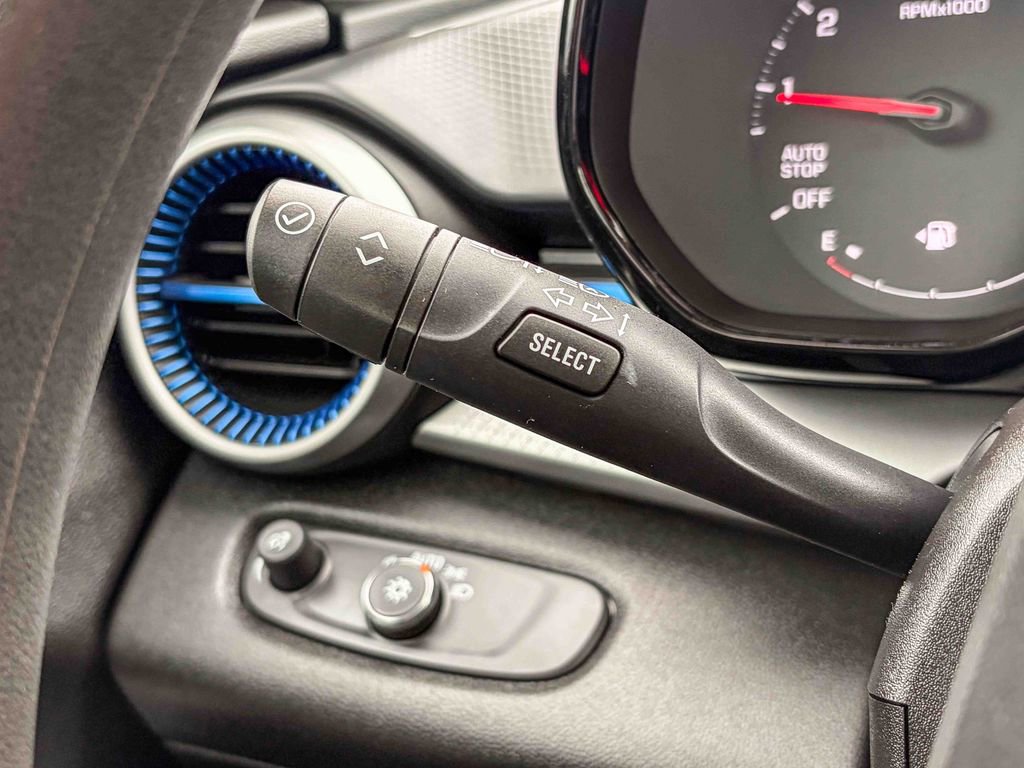 Used 2024 Chevrolet Trax LS image 50