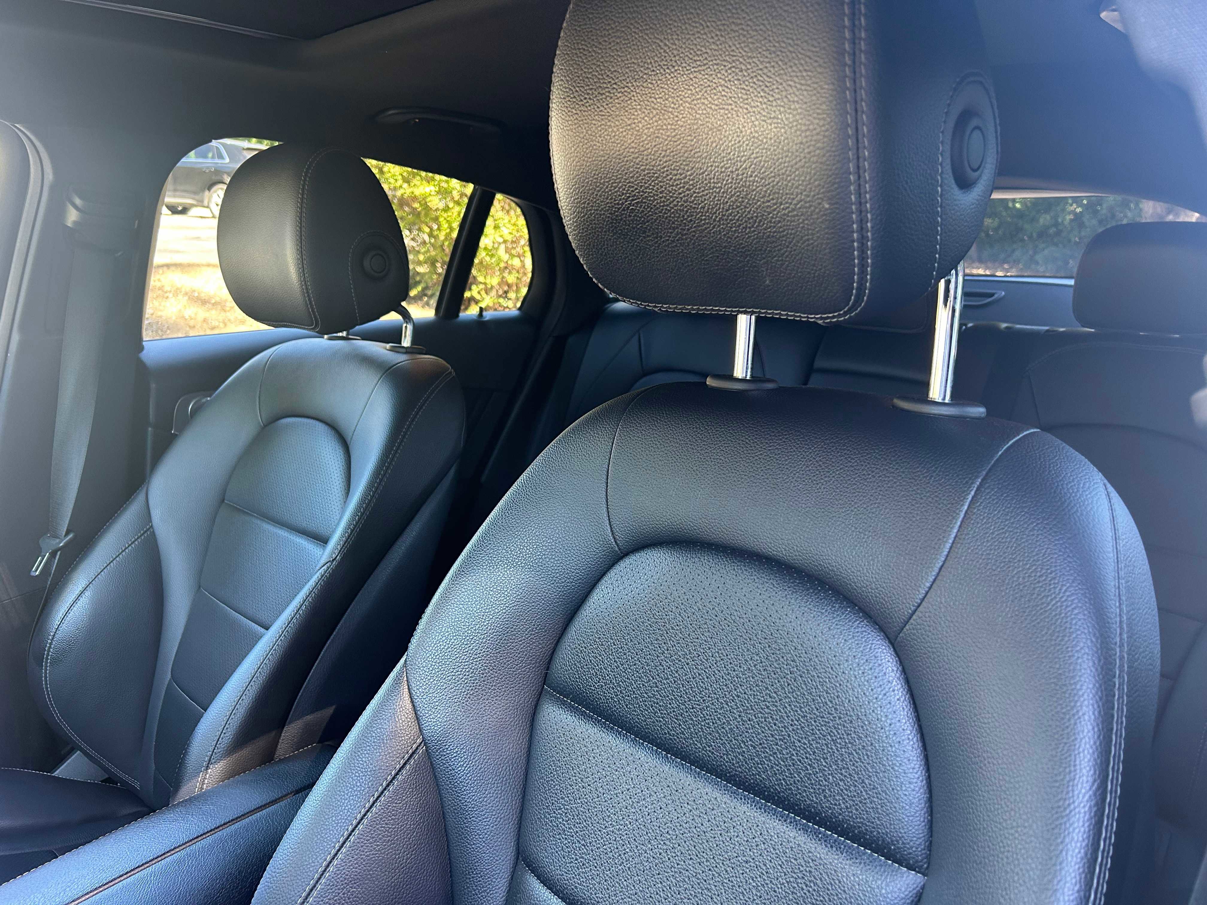 Used 2019 Mercedes-Benz GLC 300 4MATIC Coupe image 13