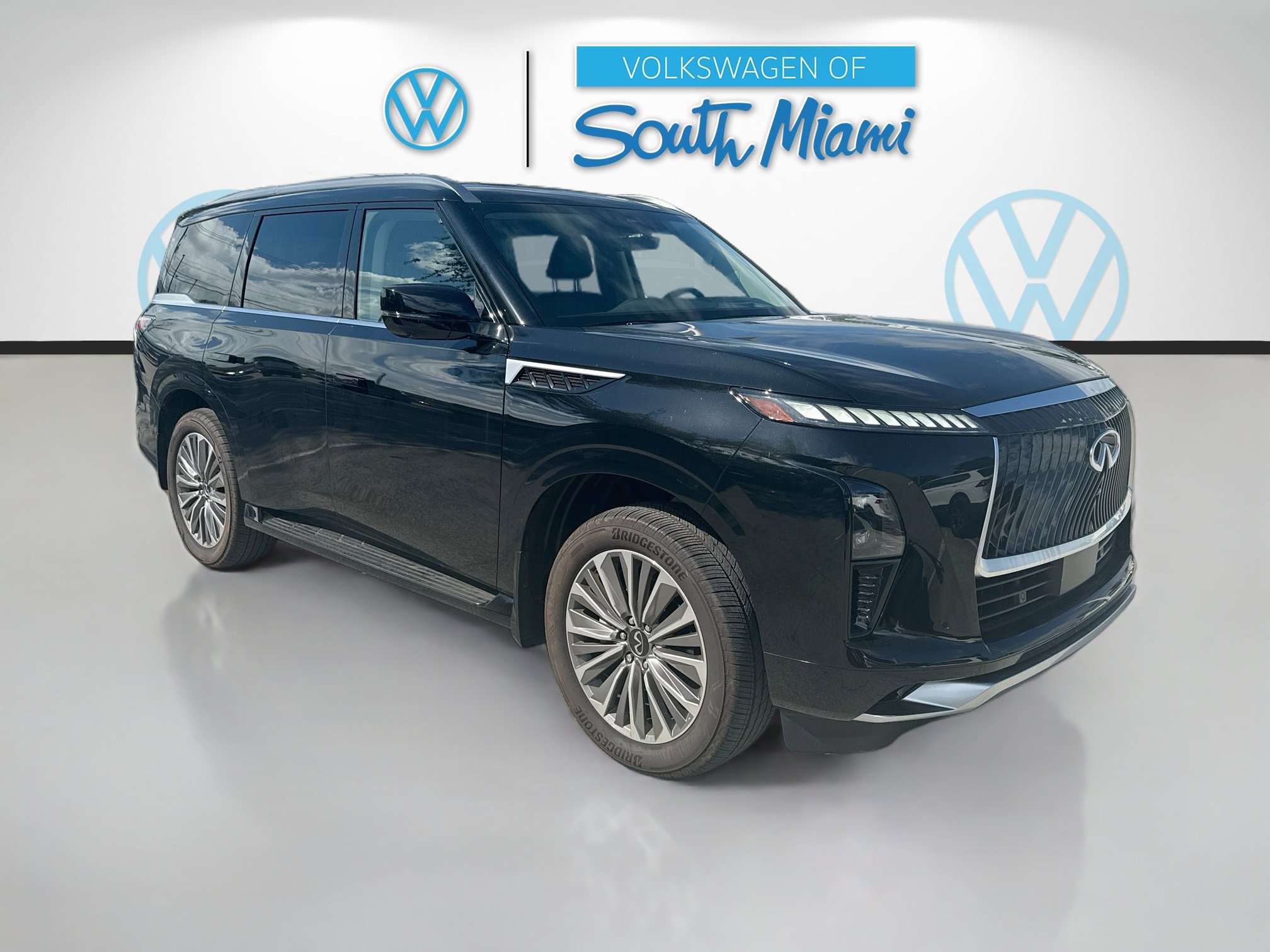 Used 2026 INFINITI QX80 Luxe w/ Cargo Package