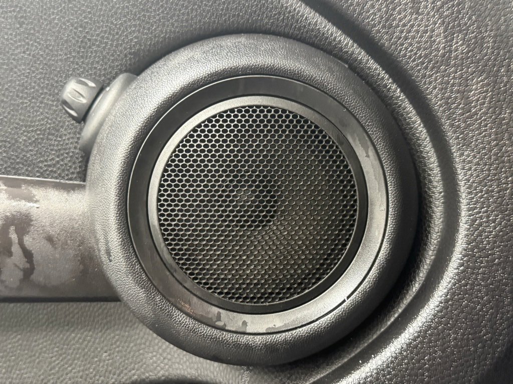 Used 2013 MINI Cooper Hardtop image 15