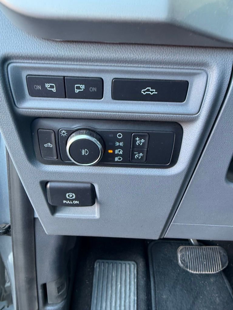 Used 2022 Ford F150 XLT w/ Equipment Group 302A High image 13