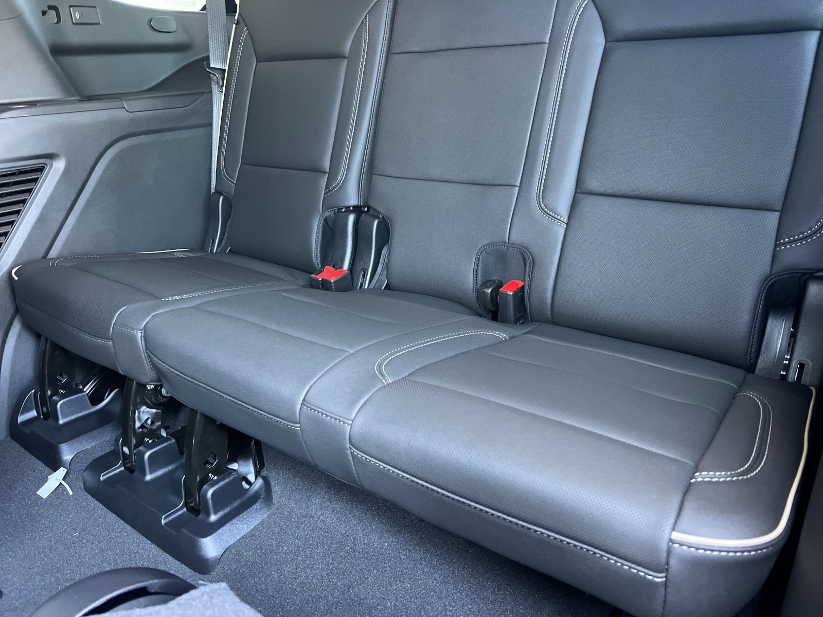 New 2026 Chevrolet Tahoe Premier w/ Sun And Tow Package AWD/4WD image 15