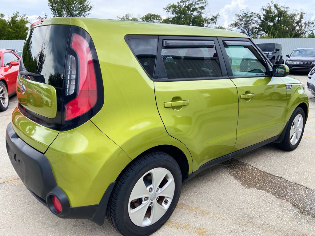 Used 2015 Kia Soul FWD image 6