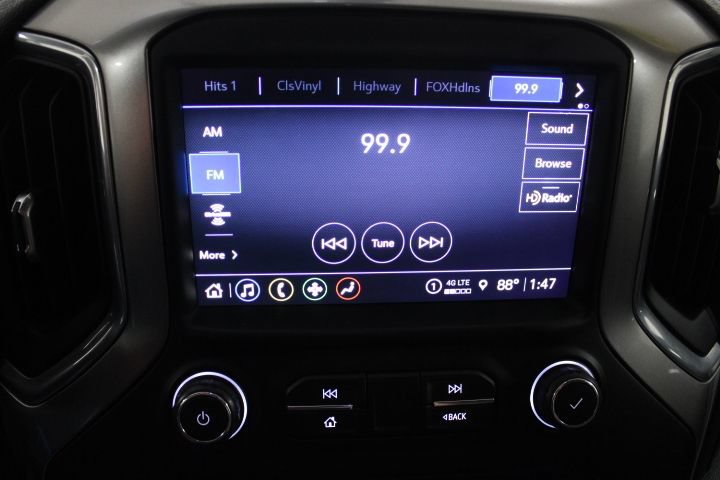 Used 2021 Chevrolet Silverado 1500 LT Trail Boss w/ Convenience Package II AWD/4WD image 47