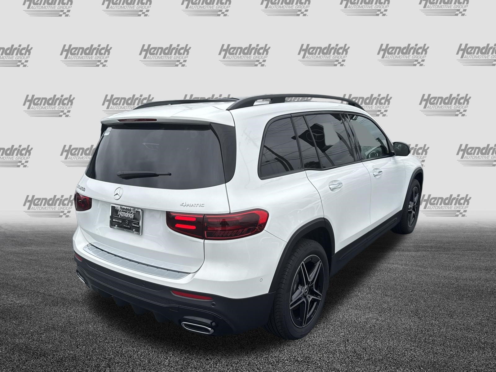 Certified 2025 Mercedes-Benz GLB 250 4MATIC image 10